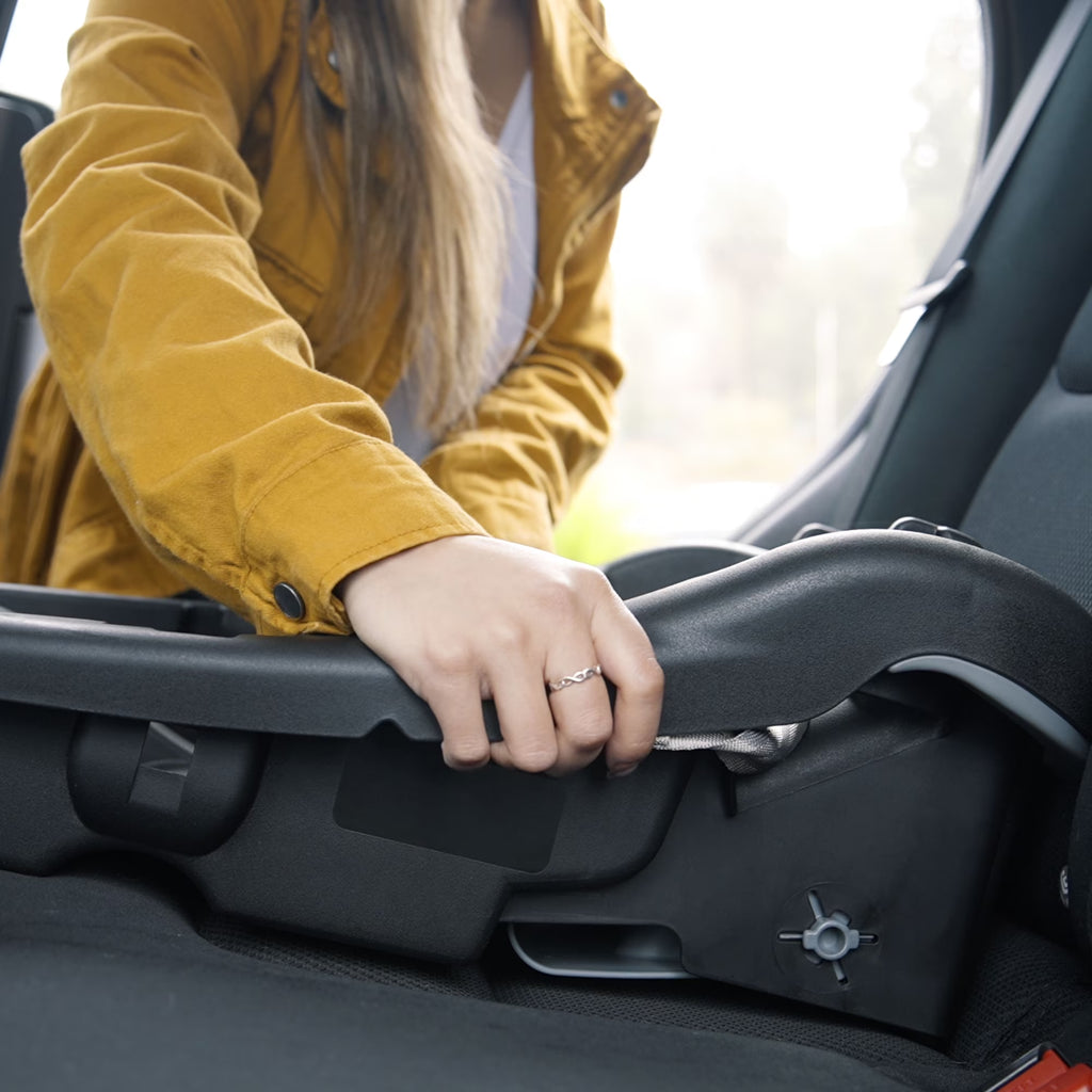 Ez-Lift™ plus Infant Car Seat